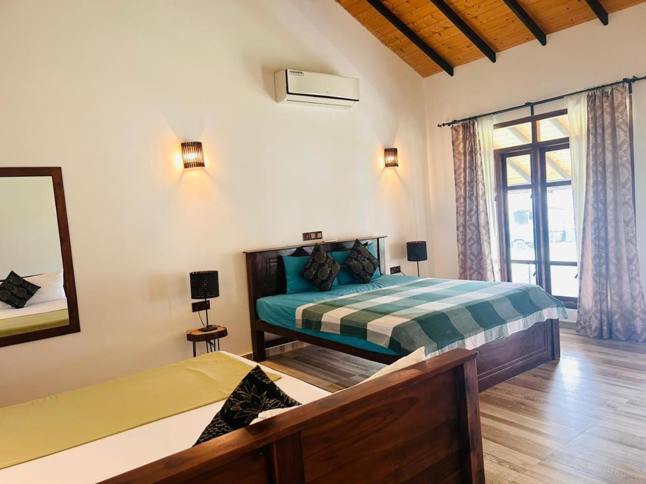 Blu Marine Nilaveli Hotel Trincomalee Exterior foto